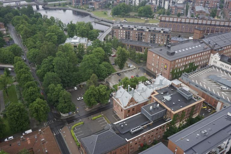 Sara-Hildenin-museon-arkkitehtikilpailu_ilmakuva_2_lr-768x512